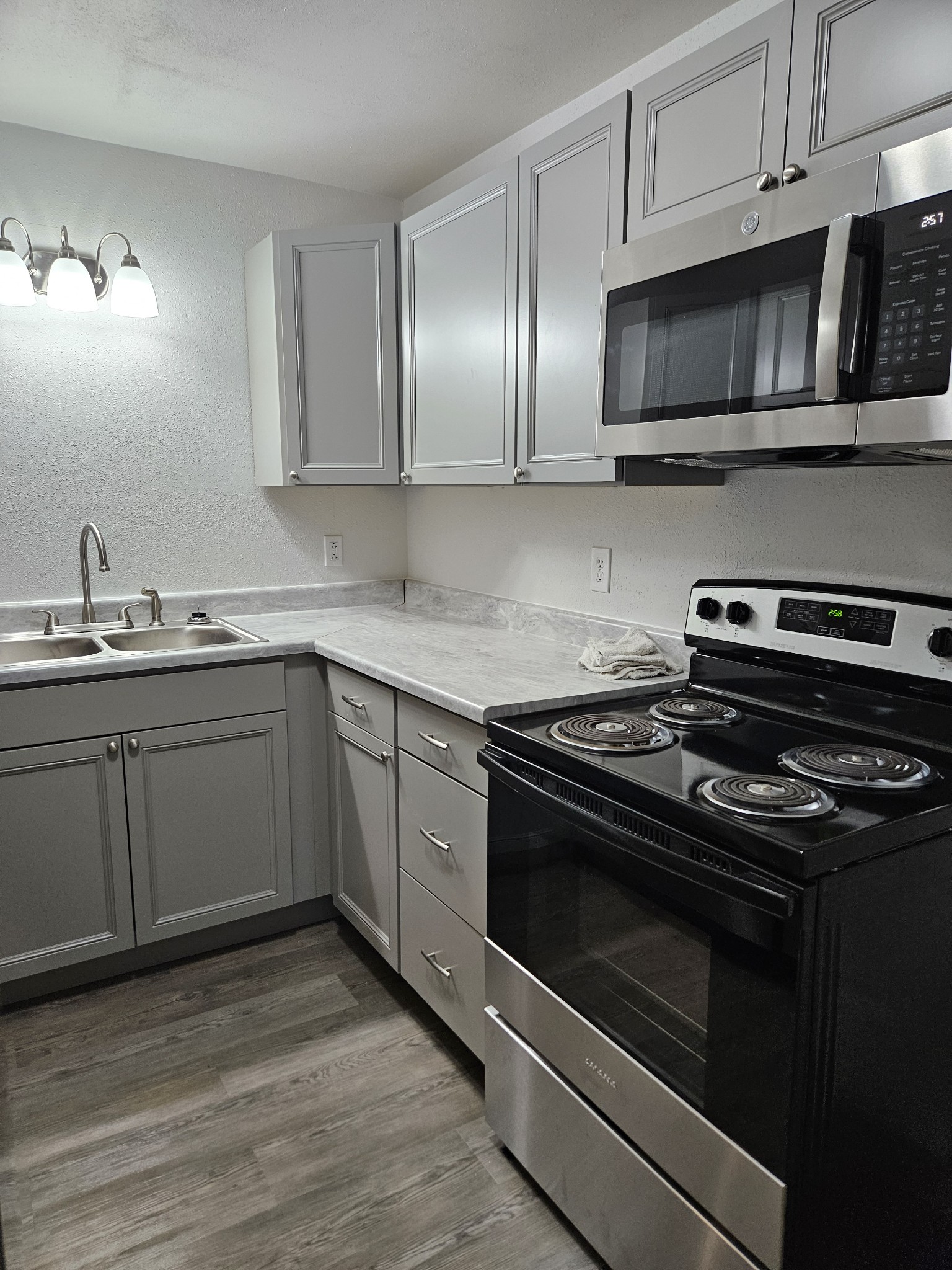 260 2nd Ave North - 6